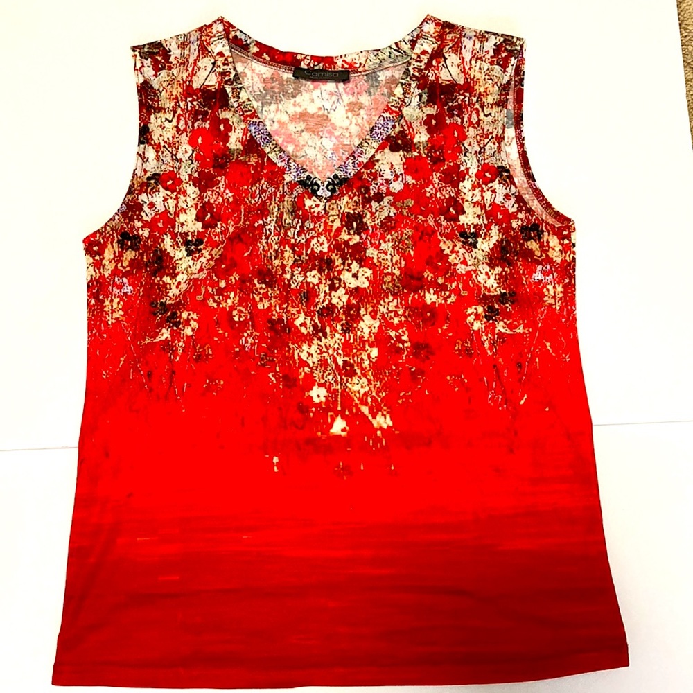 Colorful sleeveless top